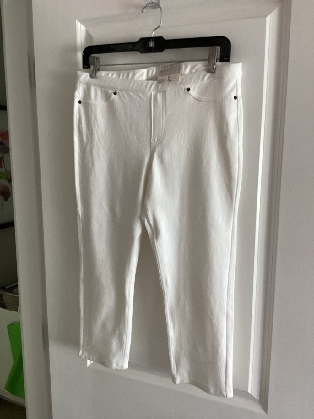 HUE White Cropped Stretch Jeans - Ankle Length